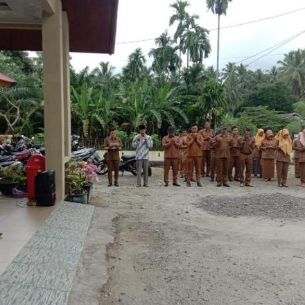 Album : Kegiatan Apel Gabungan se Kecamatan Padang Sago